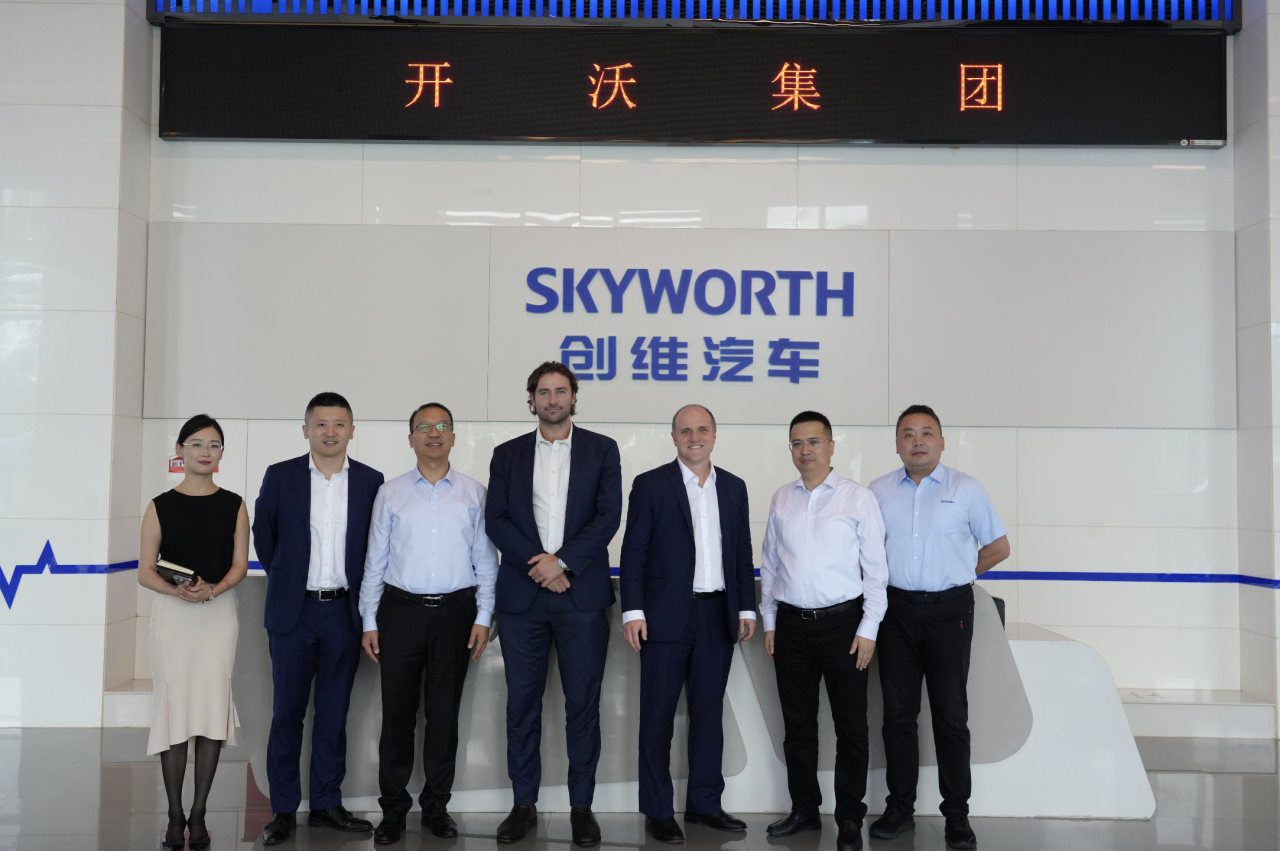 Tổng lãnh sự Úc tại Thượng Hải thăm Tập đoàn SKYWELL để cùng khám phá sự phát triển toàn cầu về phương tiện sử dụng năng lượng mới